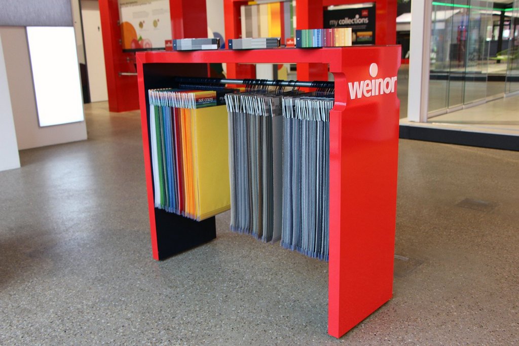 Showroom mit weinor Stoffmuster-Ständer